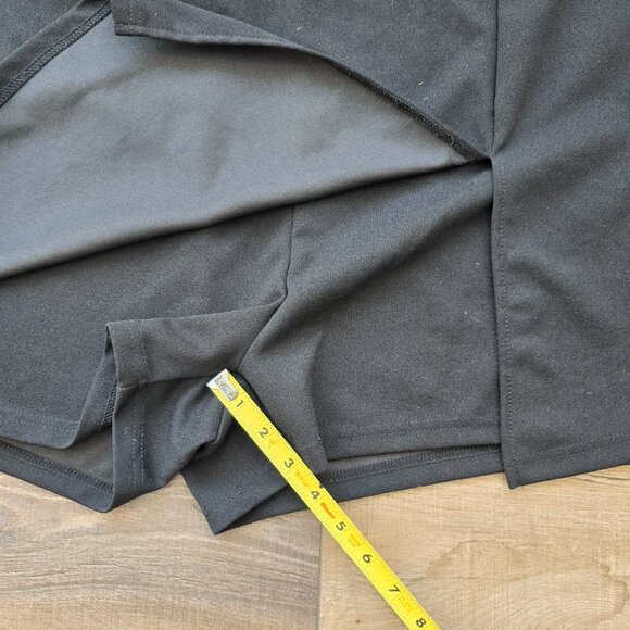 Skort. Front Slit at Hem. Side Hidden In-Seam Zip Closure, Size: XXL - Picture 5 of 8